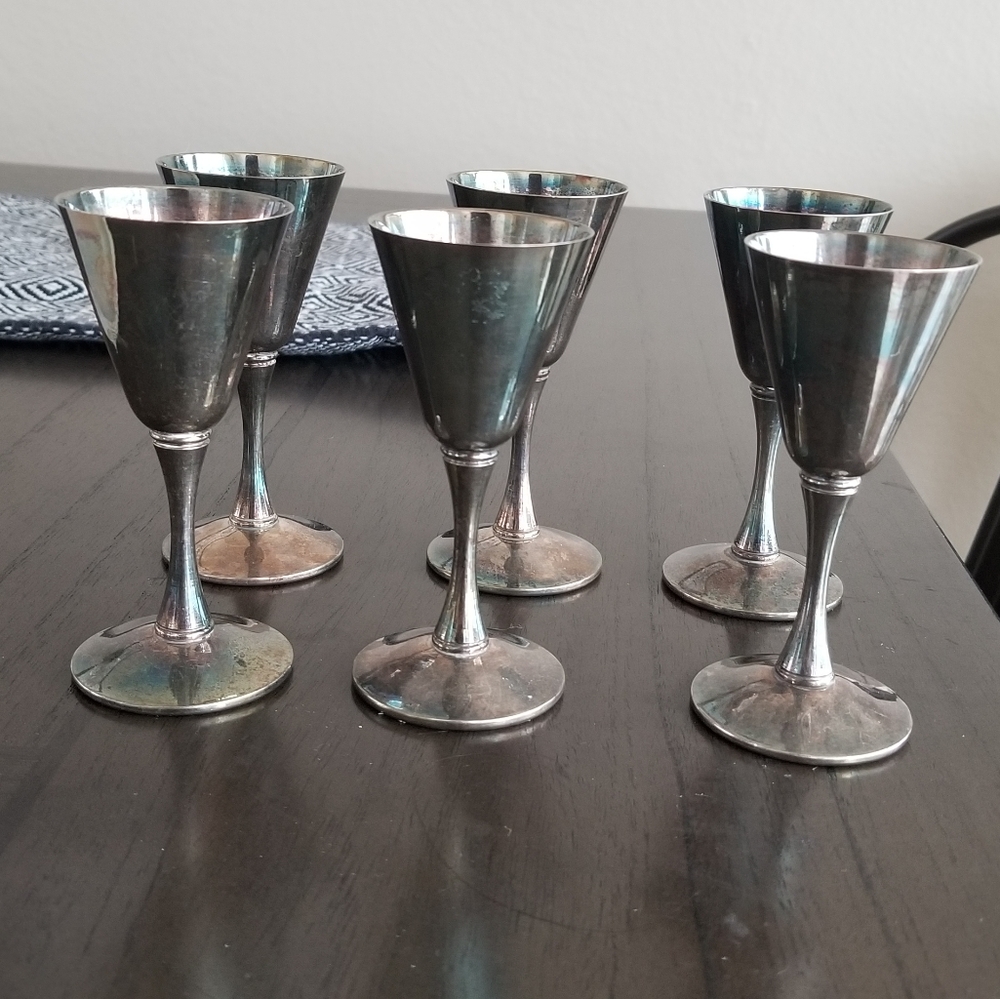 🚫SOLD🚫Vintage Valero Silver Plated Wine Goblets
